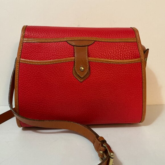 DOONEY &  BOURKE Essex All Weather Leather Med. Crossbody Bag Red Tan - Picture 2 of 8